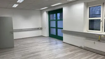 Expose PROVISONSFREI barrierefreies Büro oder Praxis mit eigenem Eingang zu mieten!
