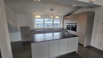Expose 148 m² Premium Dachgeschoß-Wohnung mit Loftcharakter in Salzburg!