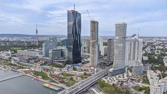 Expose ++ SKY HIGH LUXURY ++ Panoramic View and Video Tour