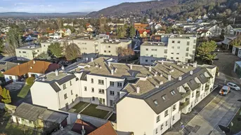 Expose ++ ERSTKLASSIGE DREI Zimmer mit GARTEN ++