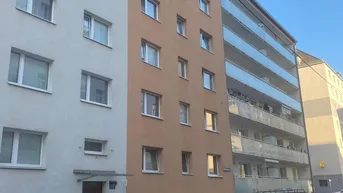 Expose ++ NEU ++ GEPFLEGTE DREI Zimmer WOHNUNG 
