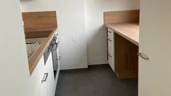 Expose 15363 Unbefristete Miete; NEU RENOVIERT in Zentrumsnähe 