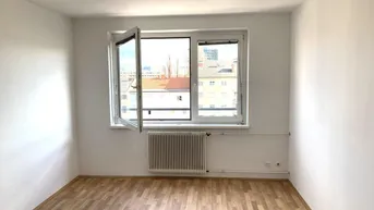 Expose PROVISIONSFREI VOM EIGENTÜMER! 2 ZIMMER WOHNUNG JAKOMINI NÄHE RAIFFEISENPARK