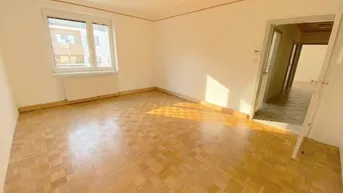 Expose NEUER PREIS! PROVISIONSFREI VOM EIGENTÜMER! UNSANIERTE 4-ZIMMER FAMILIENWOHNUNG NÄHE HANDELSKAI!