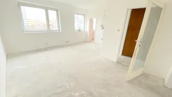 Expose NEUER PREIS! PROVISIONSFREI VOM EIGENTÜMER! UNSANIERTE 2-ZIMMER WOHNUNG NÄHE HANDELSKAI!