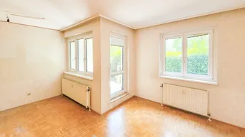 Expose PROVISIONSFREI VOM EIGENTÜMER! STARTERWOHNUNG MIT LOGGIA UND EIGENGARTEN!