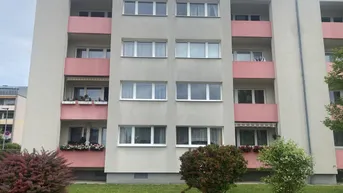 Expose PROVISIONSFREI! HELLE, GUT GESCHNITTENE 3-ZIMMER WOHNUNG, ZENTRAL BEGEHBAR MIT LOGGIA IM SÜDLICHEN ST. PÖLTEN!