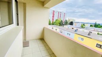 Expose PROVISIONSFREI! FAMILIENHIT - 3-ZIMMER WOHNUNG MIT LOGGIA IM SÜDEN VON ST. PÖLTEN!