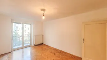 Expose PROVISIONSFREI VOM EIGENTÜMER! UNSANIERTE SCHÖNE 4-ZIMMER WOHNUNG MIT BALKON!