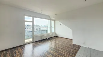 Expose PROVISIONSFREI! GROSSARTIGE AUSSCIHT 3-ZIMMER MAISONETTE-WOHNUNG MIT LOGGIA UND FERNBLICK!