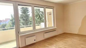 Expose PROVISIONSFREI VOM EIGENTÜMER! GUT AUFGETEILTE 4-ZIMMER-WOHNUNG MIT LOGGIA NÄHE ZENTRUM IN BRUNN AM GEBIRGE!
