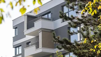 Expose Großzügig wohnen mit eigenem Garten und Balkon am Froschberg