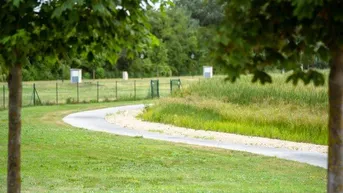 Expose WOHNEN - REITEN - GOLFEN - Traumhafte Seegrundstücke in idyllischem Ambiente ! 595/32 PROVISIONSFREI