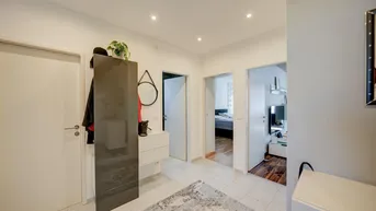 Expose ** Schöne,helle, 3 Zimmerwohnung mit 2 Pkw Abstellplätzen **