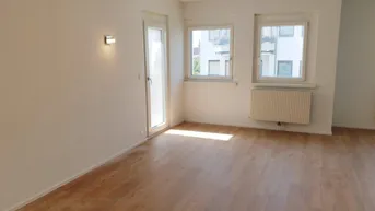 Expose Neu sanierte Wohnung mit edler Küche - nähe Neufelder See!