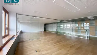 Expose Schöne helle Bürofläche in historischem Gebäude