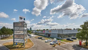 Expose DPC | Lagerhallen iim Süden Wiens Nähe A23