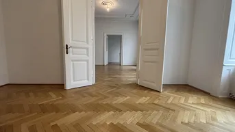 Expose 6 Zimmer Nähe Schottentor!