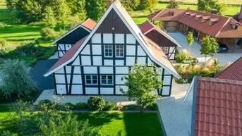Expose Anwesen mit Privatstallungen in Niedersachsen