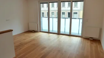 Expose Sonnige 2-Zimmerwohnung mit Loggia in U-Bahn-Nähe (U3)