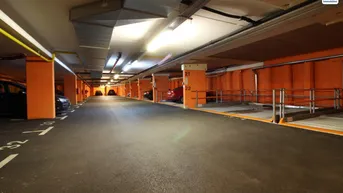 Expose Zentrale Garagenplätze in der Zwinzstraße 1B/Adolf-Czettel-Gasse 6A (U3 Kendlerstraße)