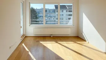 Expose Schöne 2,5-Zimmerwohnung mit Loggia/Balkon und Küche in zentraler Lage