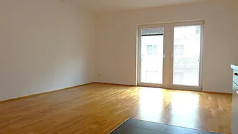 Expose Moderne und geräumige 56 m² 2-Zimmer Wohnung in zentraler Lage unweit Annenstraße und Zentrum!