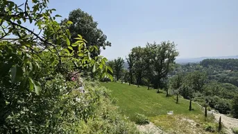 Expose Idyllisch gelegenes Grundstück mit herrlichem Blick über Graz!