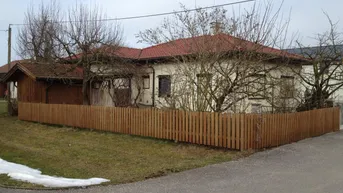 Expose !!! Kleiner ruhig gelegener Bungalow mit Baugrund in der Nähe von Braunau !!!