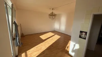 Expose K3 - SCHÖNE GEPFLEGTE 2 ZIMMER WOHNUNG mit guter Verkehrsanbindung