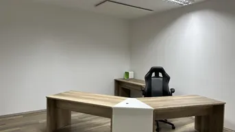 Expose ++ teilmöbliertes, kleines Büro mit Teeküche und Schulungsraum ++