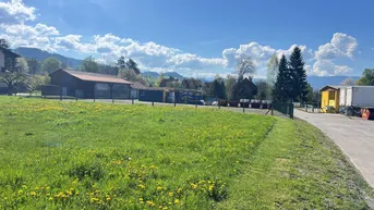 Expose 1.058 m² sonniges Grundstück mit idealer Lage und viel Potenzial