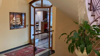 Expose Exklusive Villa in der malerischen Südsteiermark - Alleinlage mit Panorama