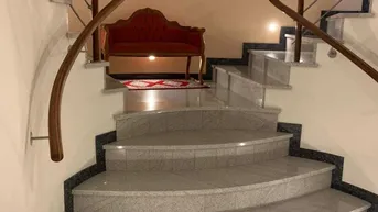 Expose Alleinlage mit Panorama -exklusives Wohnhaus in der südsteirischen Weinstraße
