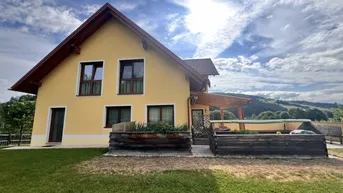 Expose ++tolles, gepflegtes Wohnhaus mit Doppelgarage und schönem Garten in ruhiger Lage++