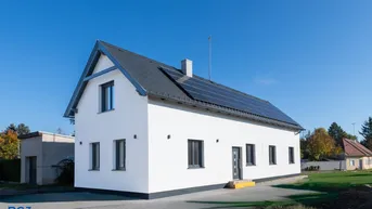 Expose Neuwertiges Einfamilienhaus mit großem Garten