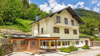 Expose Vielseitiges Wohnhaus in idyllischer Umgebung auch perfekt als Mehrfamilienhaus geeignet! Angebotsverfahren!