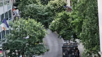 Expose CITYAPARTMENT - TOP LOCATION - 6th-FLOOR - BALCONY