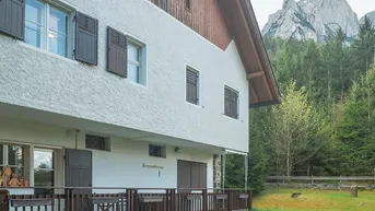 Expose Gemütliche Wohnung mit Reihenhaus-Charakter in strategischer Lage