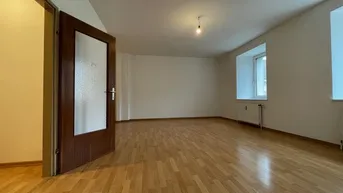Expose 2 Zimmer um NUR € 807,00 inkl. ALLEM, ausser Strom