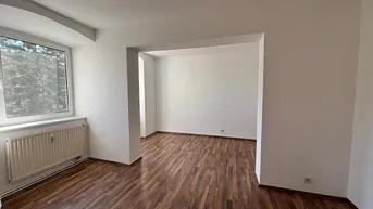 Expose SOMMERHIT - 2 Zimmer um NUR € 605,00 inkl. BK, Mwst und HEIZUNGSPAUSCHALE
