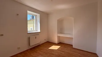 Expose SOMMERHIT - 3 ZIMMER um NUR € 1.142,00 inkl. ALLEM, ausser Strom