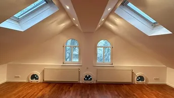 Expose KÜNSTLERATELIER-HAUS mit besonderem Charme, absolute Ruhelage