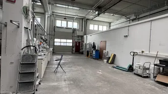 Expose PRODUKTION/LAGER/LABOR mit Büro an der U6