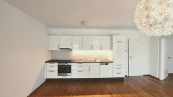 Expose Cool am Biopool: Wunderschöne 2-Zimmer-Wohnung mit Balkon an der alten Donau