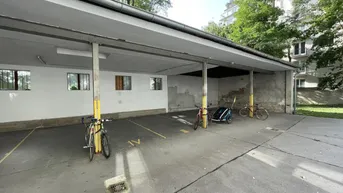 Expose Stellplätze unter Carport in einem ruhigen Innenhof der Mommsengasse zu vermieten