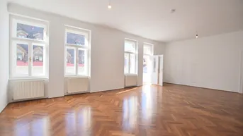 Expose Air-conditioned 4-room apartment in prime city center location
