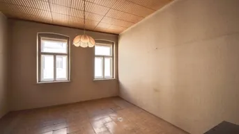 Expose Sanierungsbedürftige 2-Zimmer-Altbau mit Potenzial