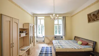 Expose 1-Zimmer-Altbau mit Entwicklungspotenzial
