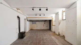 Expose Großes Souterrain mit natürlicher Belichtung